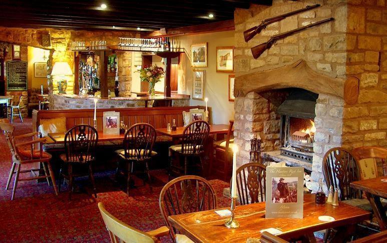 The Hunters Rest Inn Clutton Exterior foto